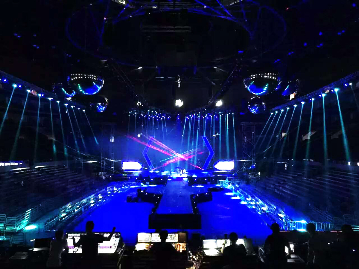 廣州發布會活動公司提供的都市麗人2016時尚盛典案例賞析2