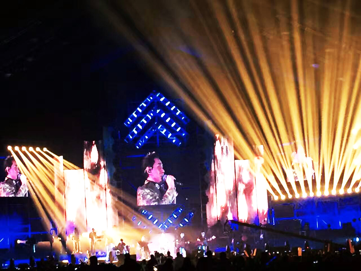 廣州演出策劃公司提供的黃凱芹演唱會2016廣州站演出案例5