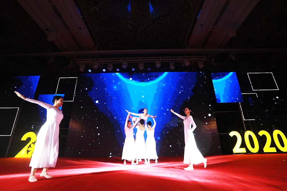 廣州周年慶典活動策劃公司提供的華苑二十五周年慶案例賞析3